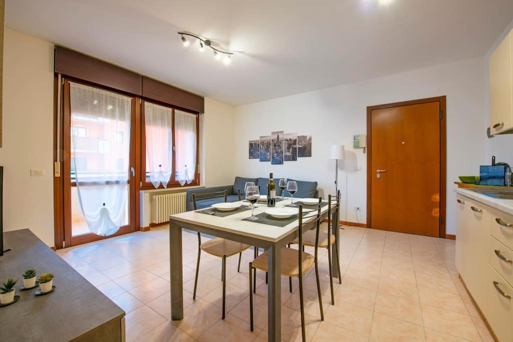 Verona - Fierhaus - Garage & Wifi Экстерьер фото